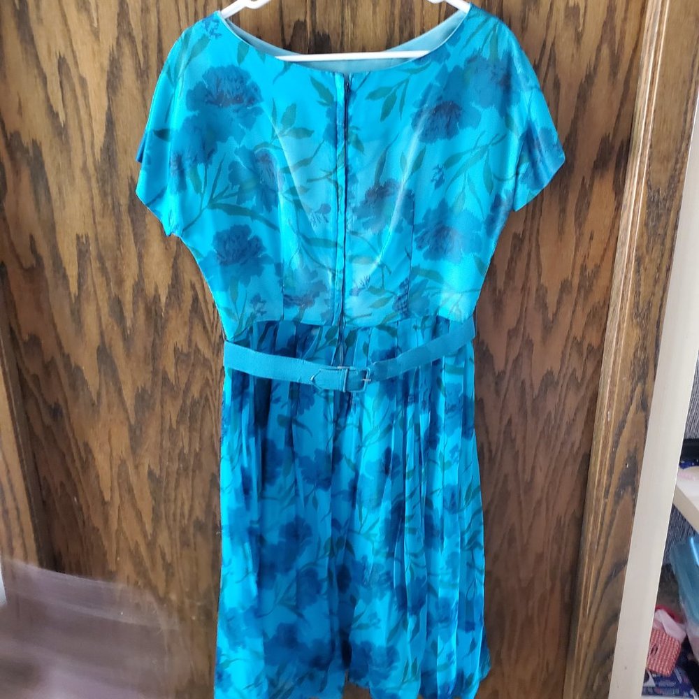 1950s Floral Taffeta Dress, size 12 - Picture 2 of 4